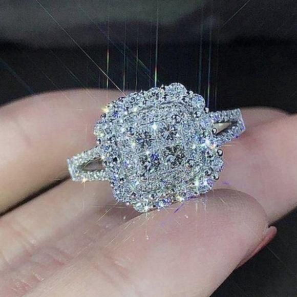 NEW 925 STERLING SILVER DIAMOND HALO SQUARE RING, CUTE RING, SHINY RING. - Picture 3 of 6